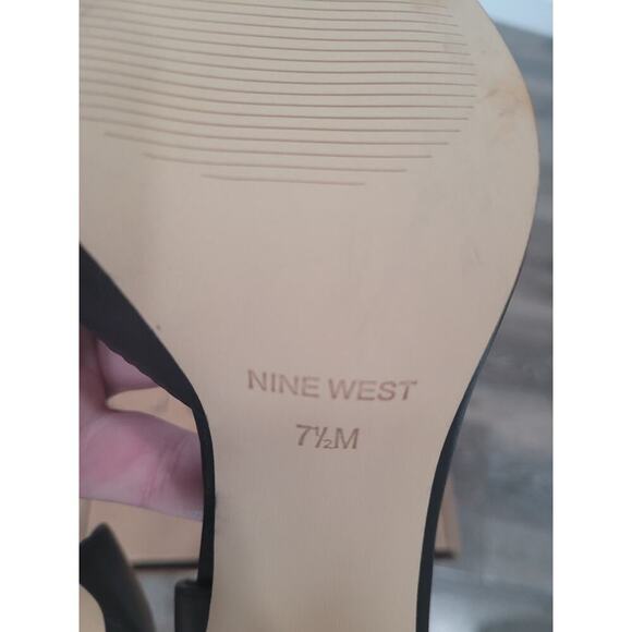 Nine West Women's Folowe Pump Black Leather High Hell Stiletto Pumps size 7.5 - Picture 5 of 5